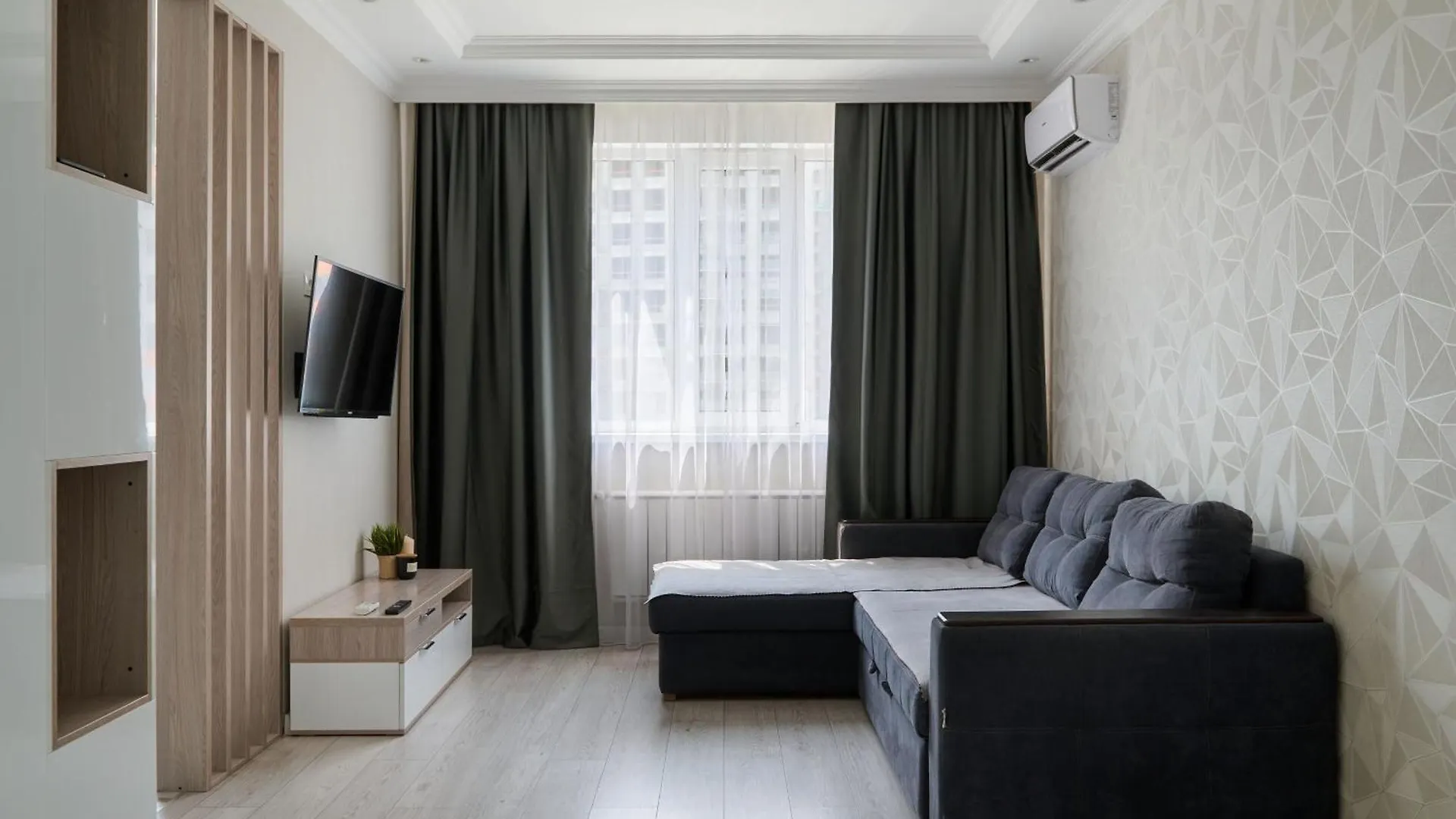 Как Дома - Семейная Квартира На 5 Человек Apartment Almaty