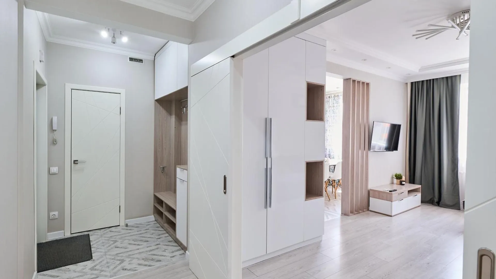 Как Дома - Семейная Квартира На 5 Человек Apartment Almaty Kazakhstan