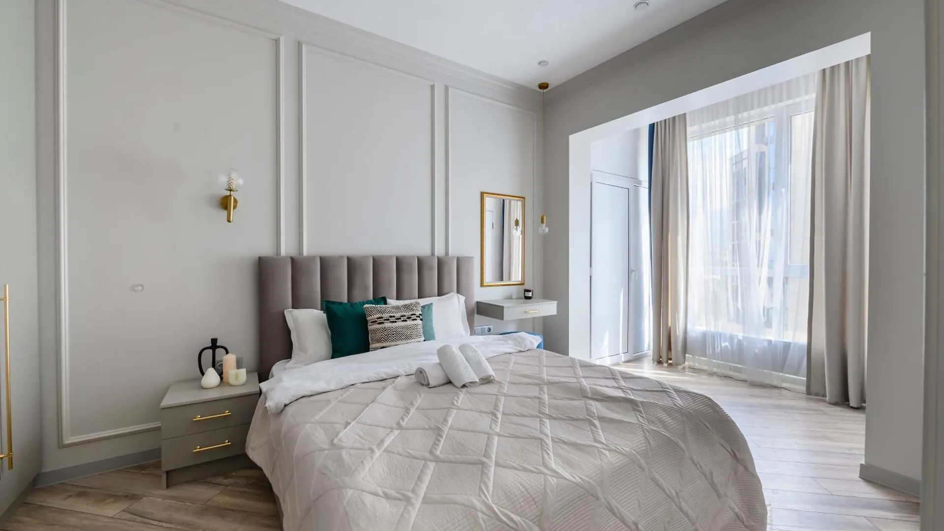 Как Дома - Семейная Квартира На 5 Человек Apartment Almaty